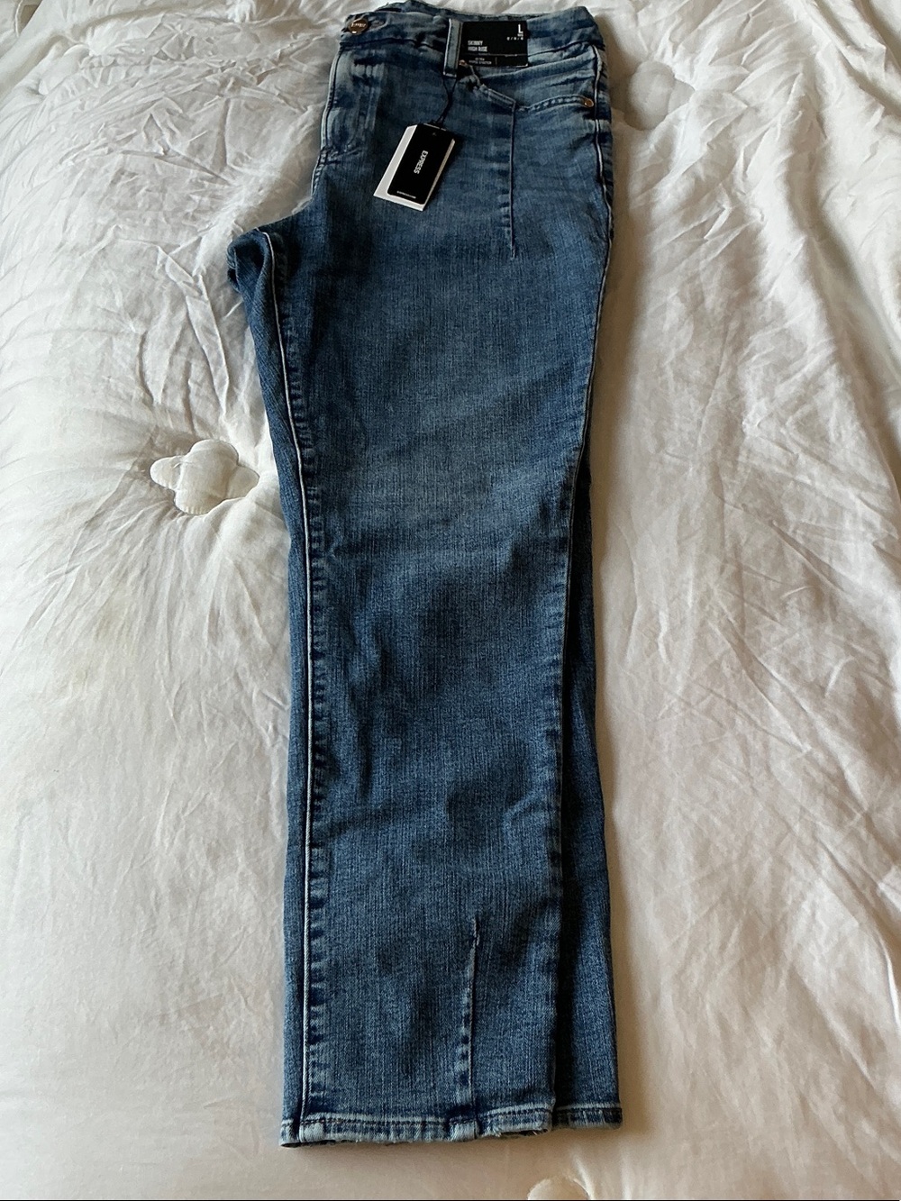 NWT Express Straight Leg Jeans in Medium Blue
